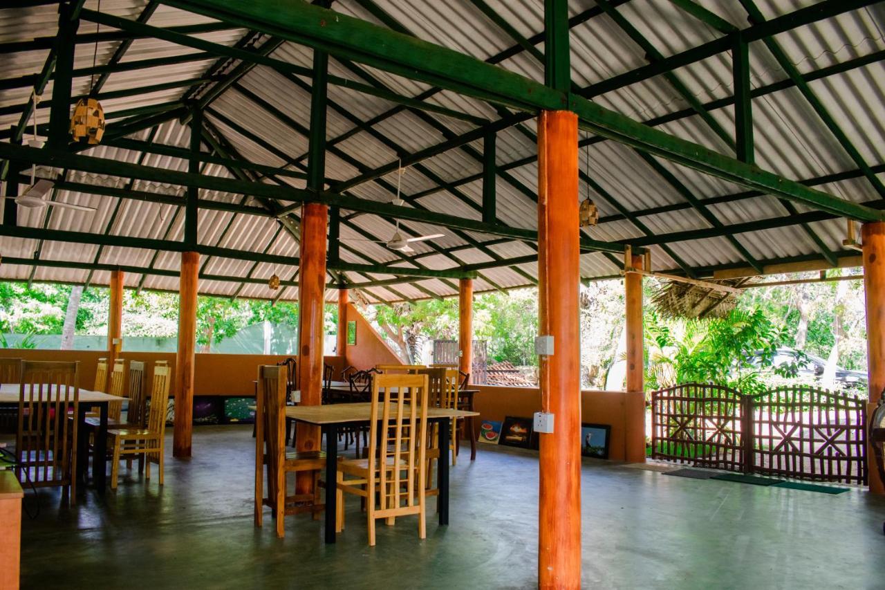 Sarada Beach Resort Yala Tissamaharama Exterior photo