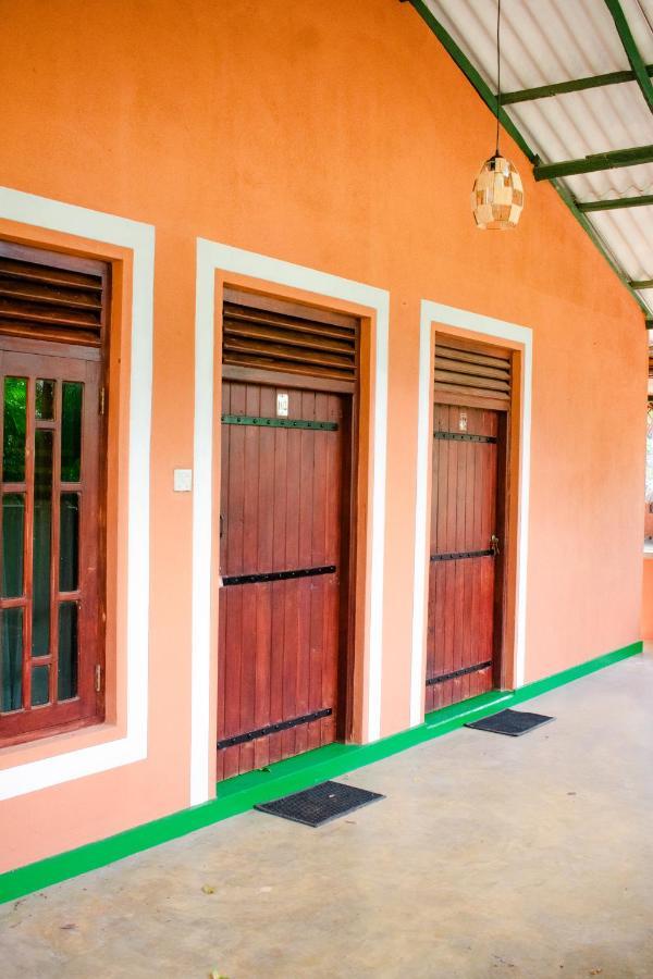 Sarada Beach Resort Yala Tissamaharama Exterior photo