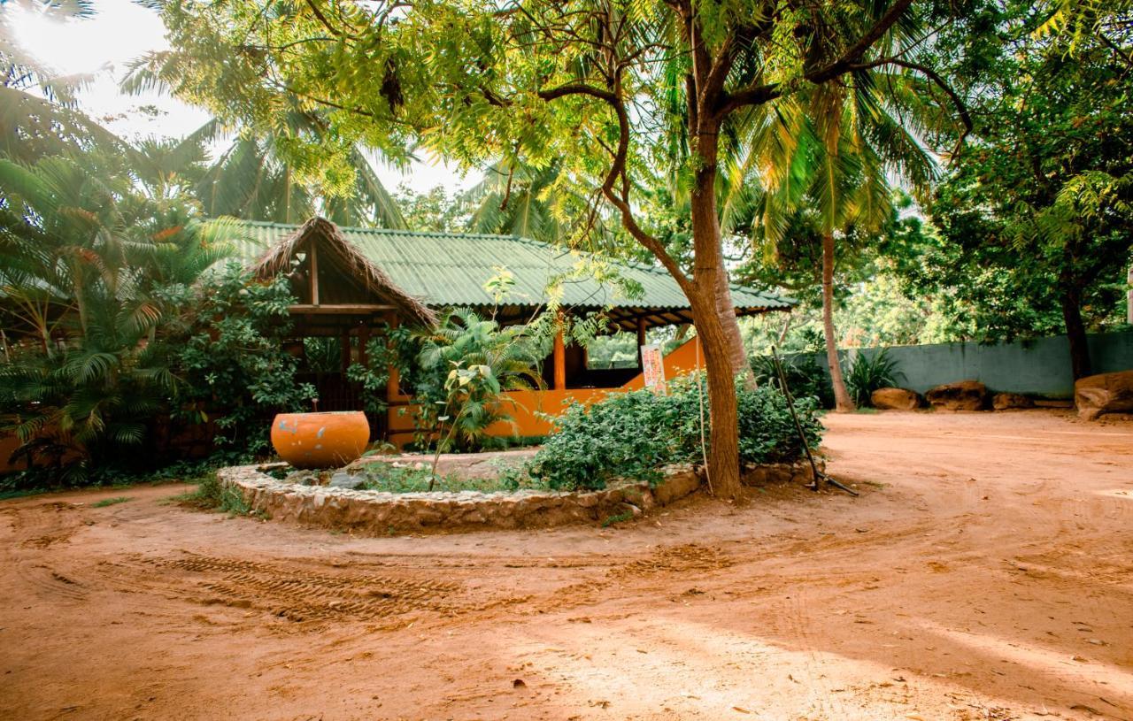 Sarada Beach Resort Yala Tissamaharama Exterior photo