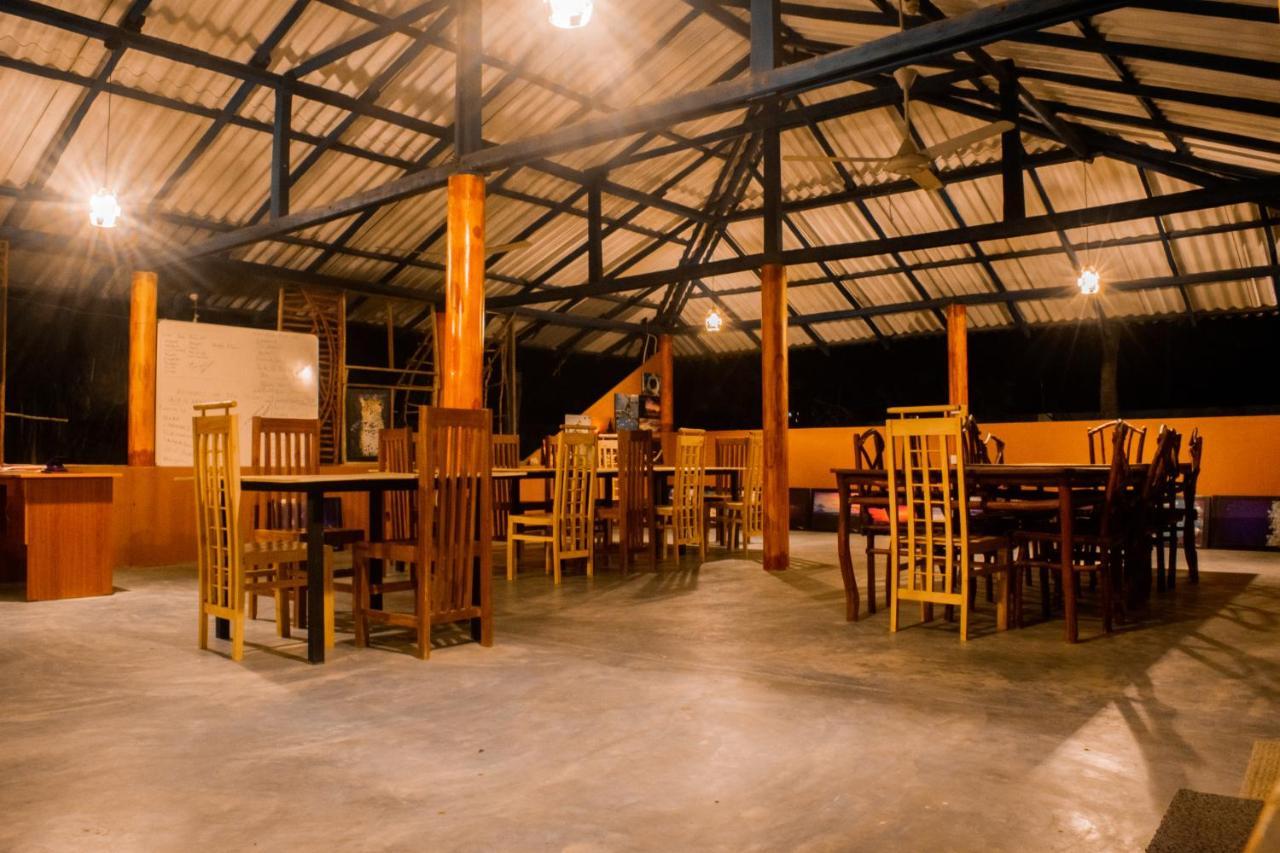 Sarada Beach Resort Yala Tissamaharama Exterior photo