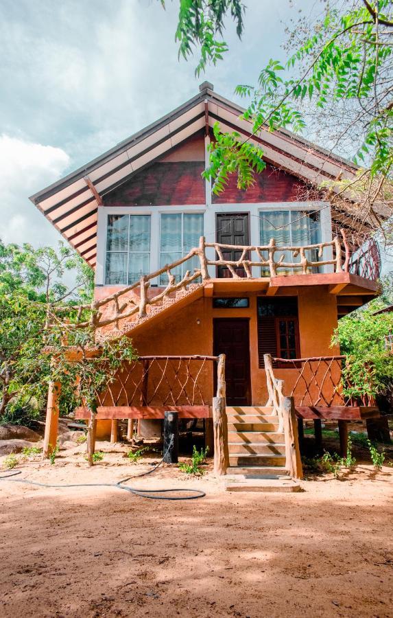 Sarada Beach Resort Yala Tissamaharama Exterior photo